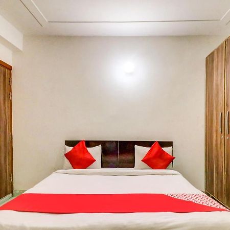 Oyo 71597 The Shivaay Residency Hotel Gurgaon Ngoại thất bức ảnh