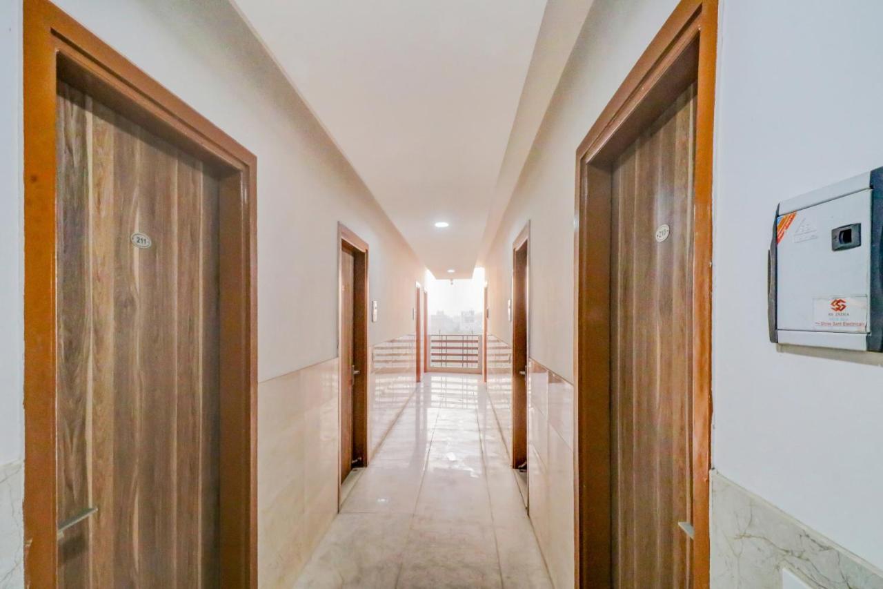 Oyo 71597 The Shivaay Residency Hotel Gurgaon Ngoại thất bức ảnh